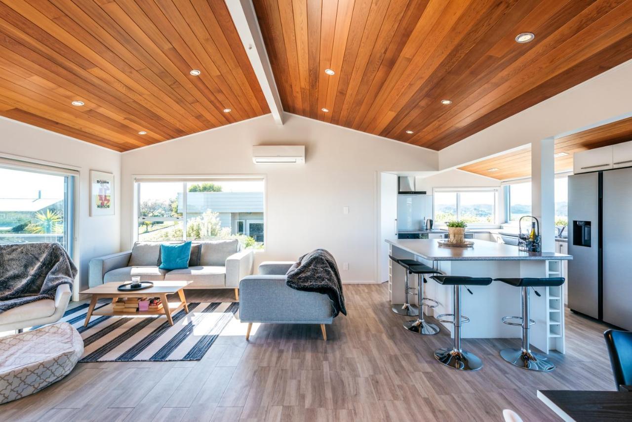 Ocean View Villa Te Whau Bay Exterior photo
